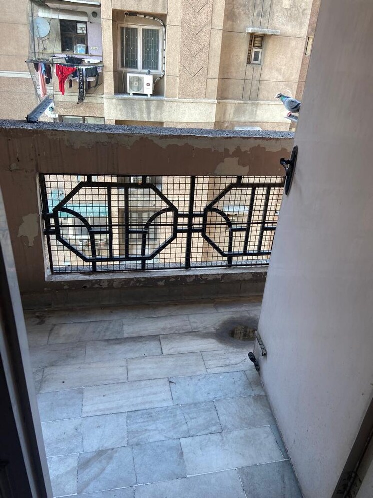 Balcony, ghazipur 3 Bedroom 1600 Sq.Ft. Apartment In Ghazipur Delhi 7831329