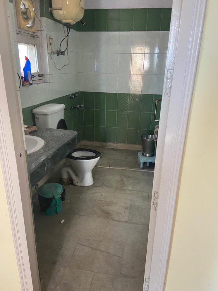 Kitchen, ghazipur 3 Bedroom 1600 Sq.Ft. Apartment In Ghazipur Delhi 7831329