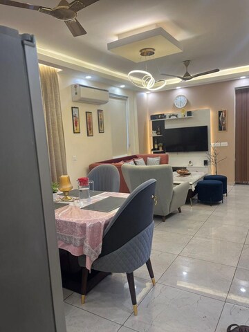 Master Bedroom in 3.5 BHK Apartment at BPTP Spacio, Sector 37d – for Sale