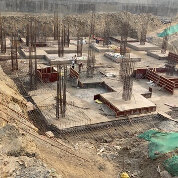  Shop For Sale in Kamakhya Cross Walk, Phi 1 Greater Noida