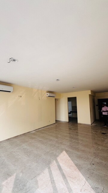 4 BHK Apartment For Rent in Experion Capital, Gomti Nagar