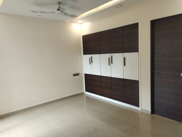 Bedroom in 3 BHK Apartment at Unique The Skyline, Mira Road – for Sale