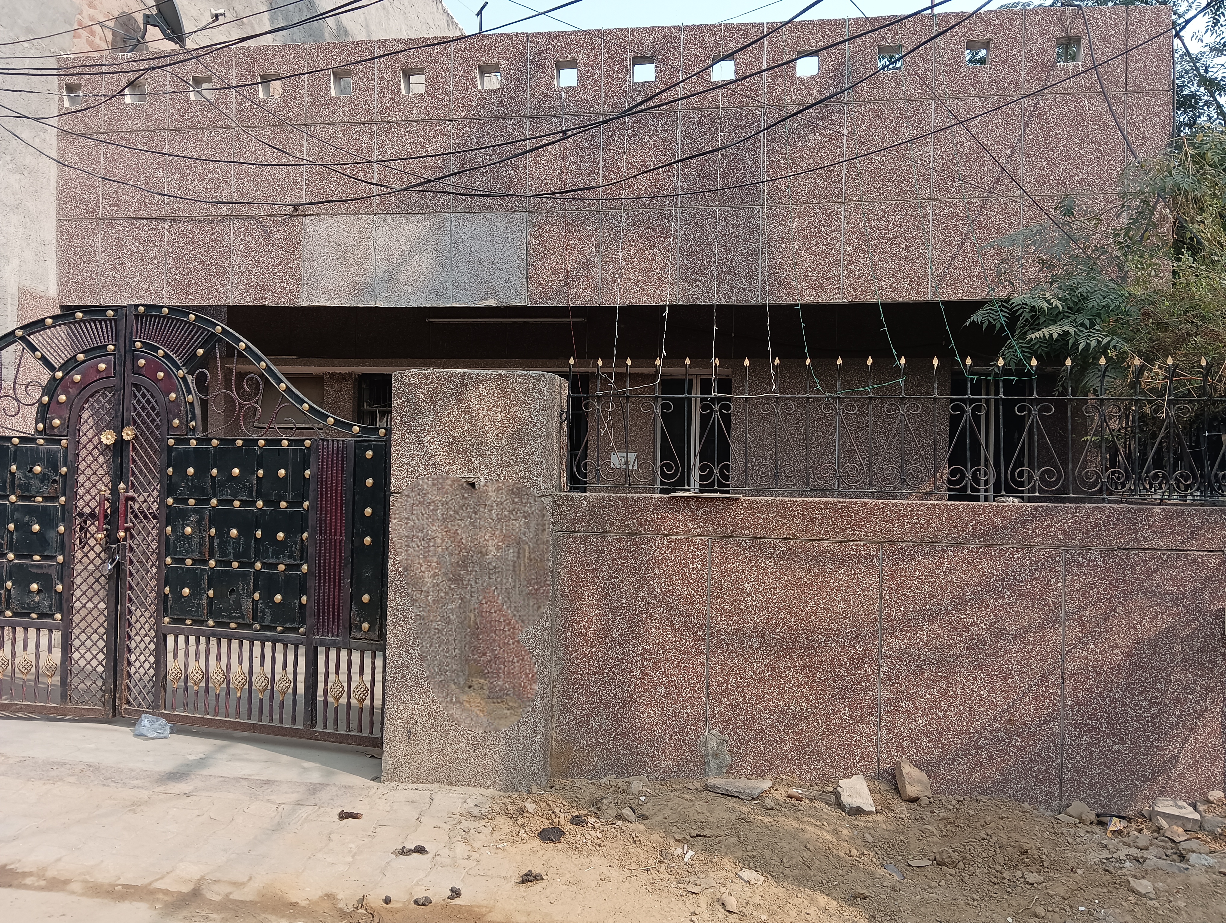 2.5 BHK + Extra Room Independent House For Sale in Independent House