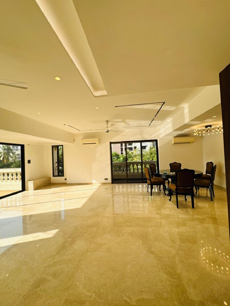 Living Room, khar west 3 Bedroom 1200 Sq.Ft. Apartment In Khar West Mumbai 7832037