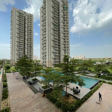 3 BHK Apartment For Rent in Conscient Heritage Max, Sector 102