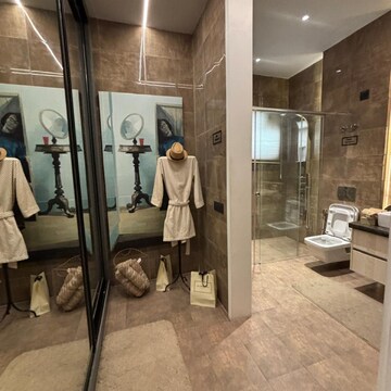 Gym in 4 BHK Apartment at Sushma Belleza, Nagla Road – for Sale