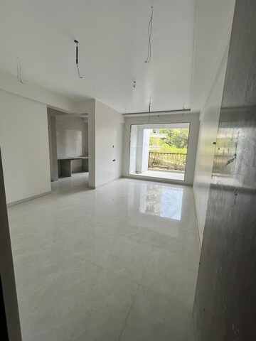 Room in 1 BHK Apartment at Kohinoor Eden, Kalyan East – for Sale