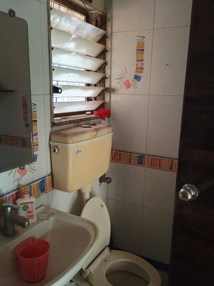 Bathroom, keshar-upvan 2 Bedroom 700 Sq.Ft. Apartment In Gawand Baug Thane 7832469