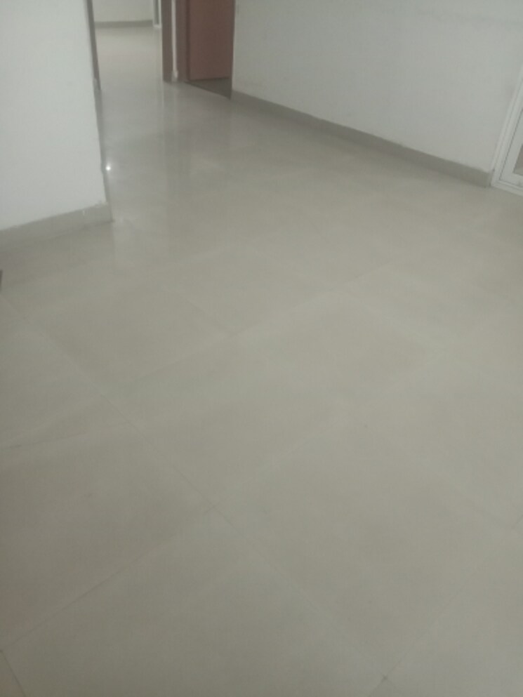 Room, mahagun-mywoods 2 Bedroom 960 Sq.Ft. Apartment In Sector 16c Greater Noida Greater Noida 7832498