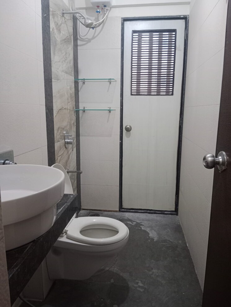 Bathroom, raunak-paradise 2 Bedroom 980 Sq.Ft. Apartment In Kokanipada Thane 7832509