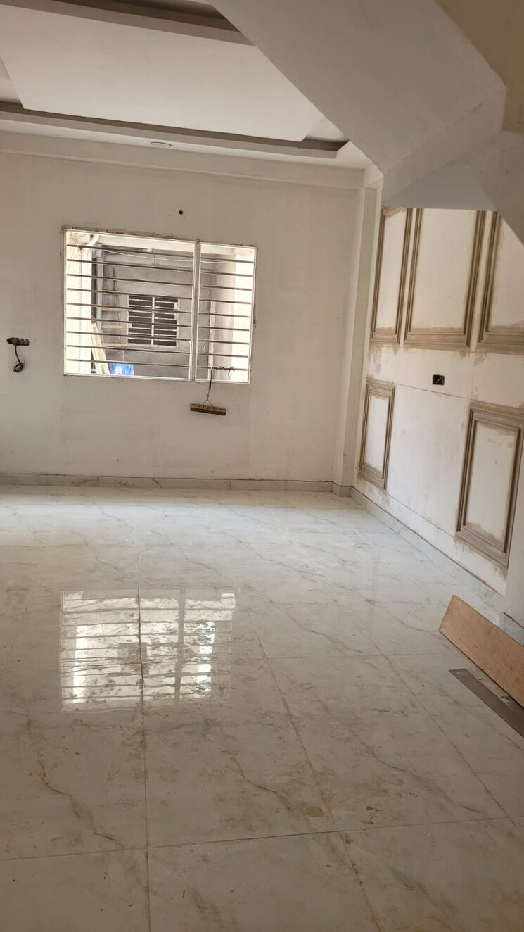 Exterior View, rg-pride  200 Sq.Yd. Plot In Sadullapur Greater Noida 7832533