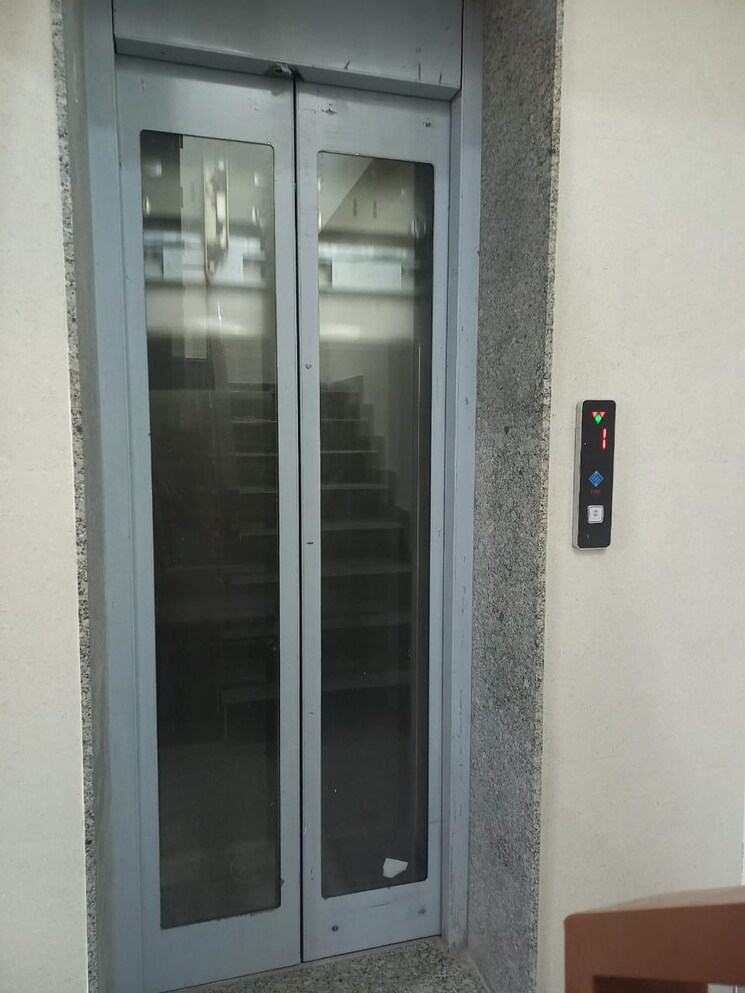 undefined, sector 52 3 Bedroom 1600 Sq.Ft. Builder Floor In Sector 52 Gurgaon 7832554