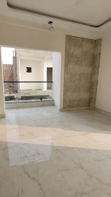  Plot – Exterior View View at Sadullapur - for Sale