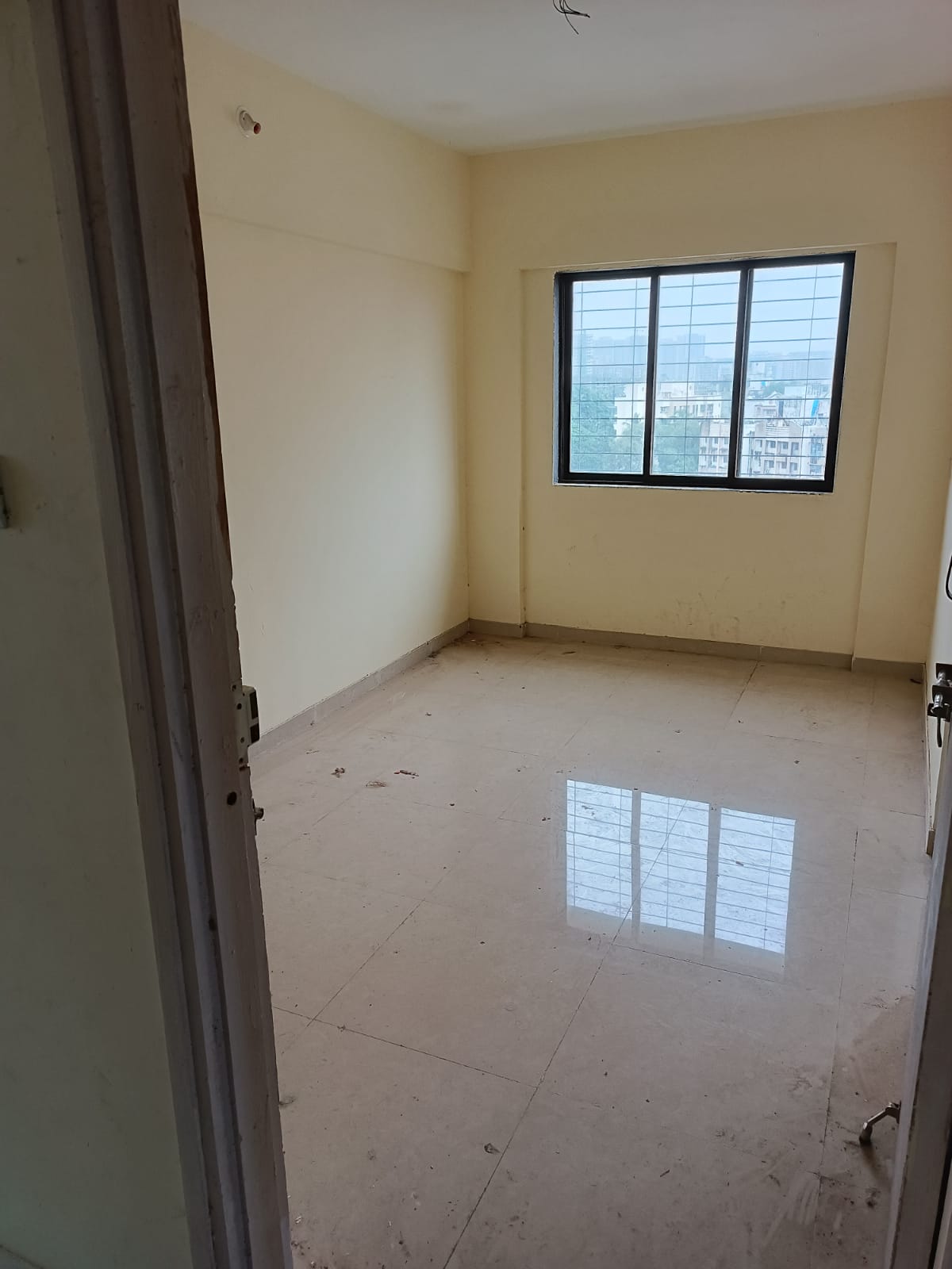 1 RkApartment For Sale in On Request 