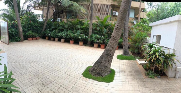 Garden, juhu 6+ Bedroom 1432 Sq.Mt. Independent House In Juhu Mumbai 7832598