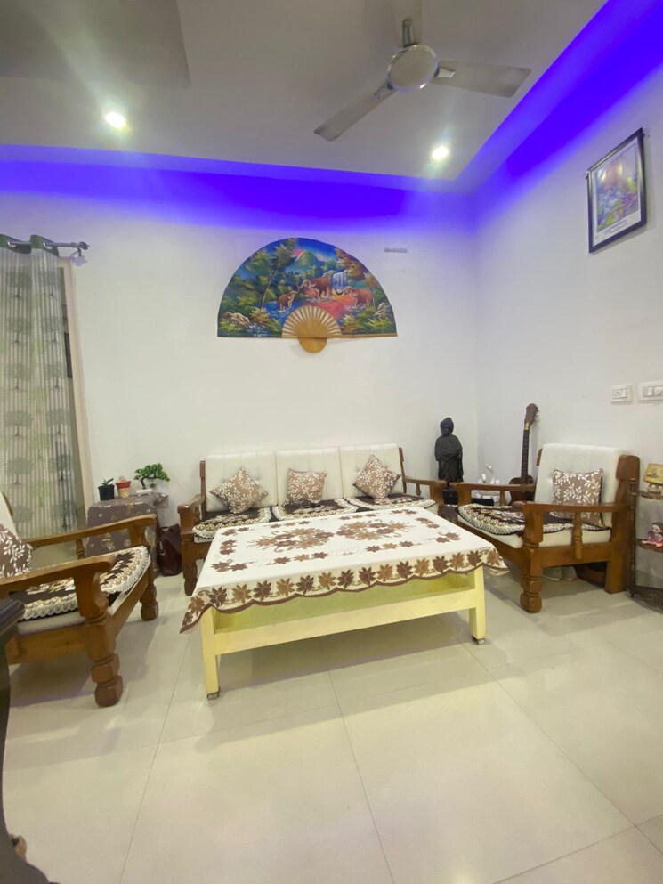 Bedroom, peer mucchalla 2 Bedroom 100 Sq.Yd. Apartment In Peer Mucchalla Zirakpur 7832728