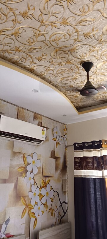 Furnished Amenities in 3.5 BHK Villa at Sector 28 – for Sale