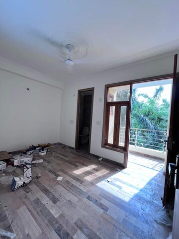1 BHK Builder Floor For Rent in Chattarpur