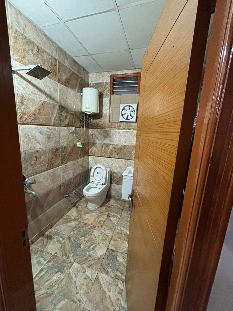 Kitchen, niti khand i 3 Bedroom 1250 Sq.Ft. Builder Floor In Niti Khand I Ghaziabad 7832806