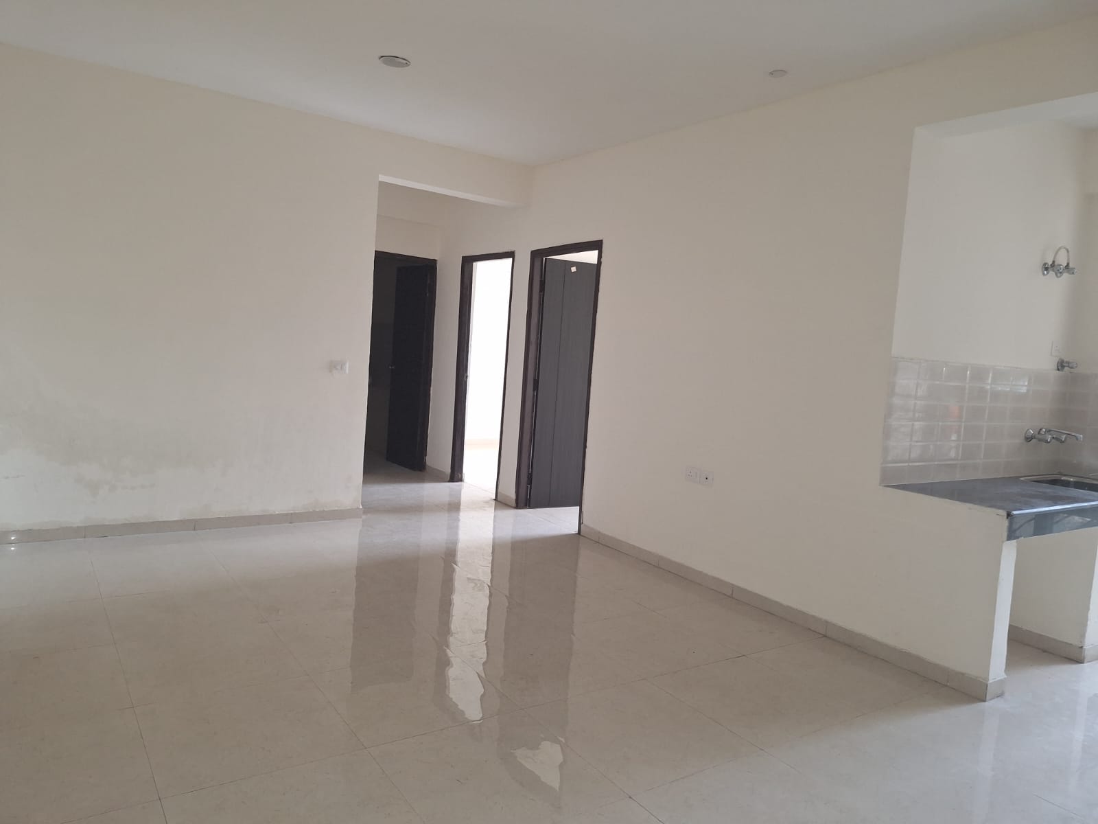 2 BHK Apartment For Sale in Signature Global Grand Iva