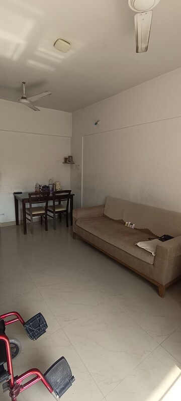 Room in 1.5 BHK Apartment at Goel Sai Ganga, Undri – for Sale