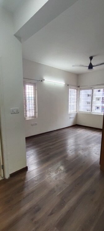 2 BHK Apartment For Rent in Unishire Terraza Thanisandra Bangalore  7832887