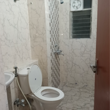 Bathroom in 3 BHK Apartment at New Town Action Area ii – for Sale
