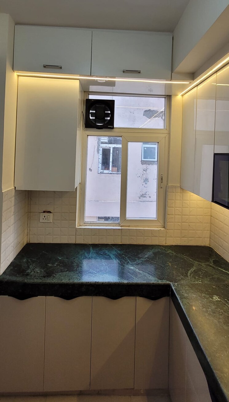 Kitchen, shree-vardhman-green-court 1 Bedroom 418 Sq.Ft. Apartment In Sector 90 Gurgaon 7832984