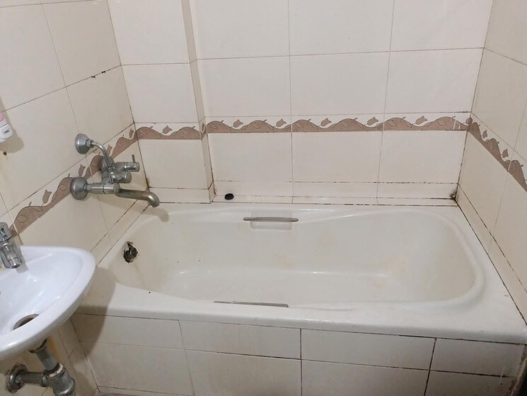 Bathroom, jaydeep-mark 2 Bedroom 675 Sq.Ft. Apartment In Mulund East Mumbai 7833115