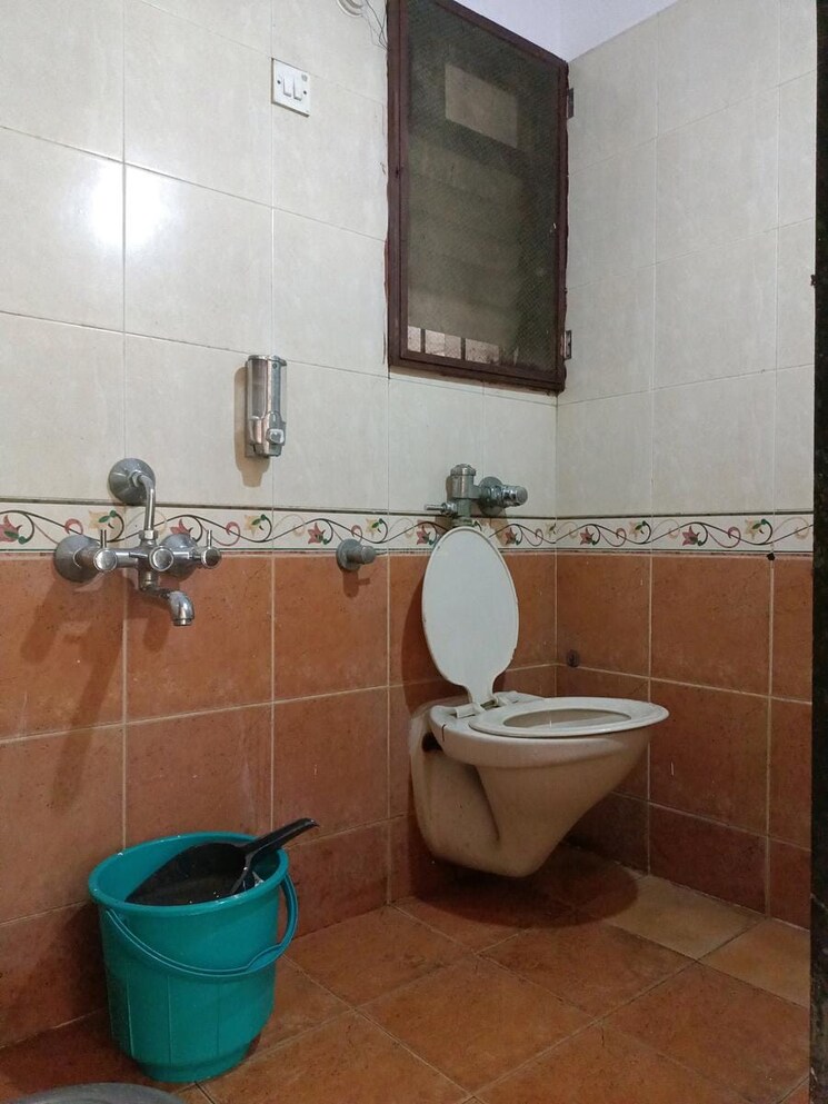 Bathroom, jaydeep-mark 2 Bedroom 675 Sq.Ft. Apartment In Mulund East Mumbai 7833115