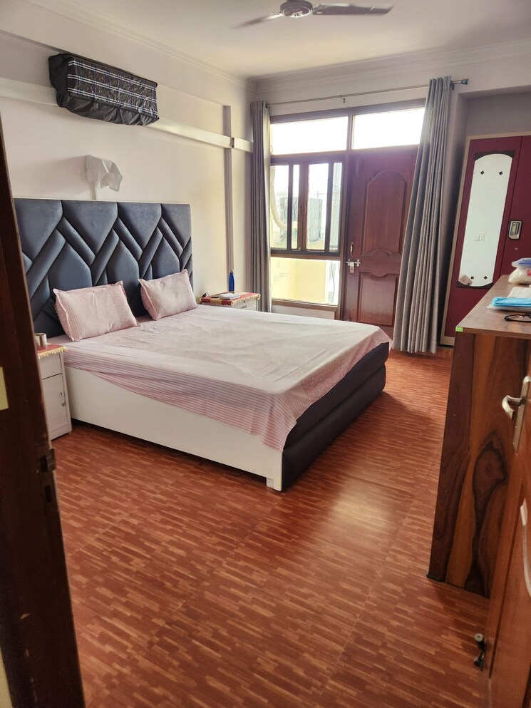 Master Bedroom, purvanchal-heights 3.5 Bedroom 1830 Sq.Ft. Apartment In Zeta I Greater Noida Greater Noida 7833139