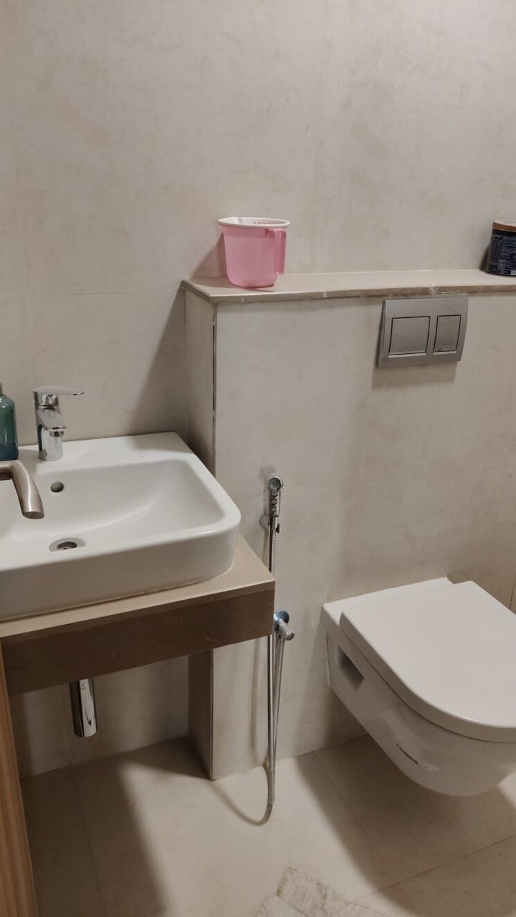 Bathroom, k-raheja-ascencio 2 Bedroom 843 Sq.Ft. Apartment In Chandivali Mumbai 7833163