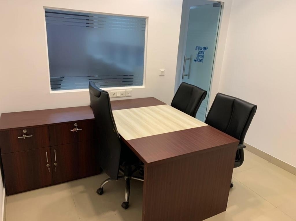 Commercial Office Space 3300 Sq.Ft. For Rent in Udyog Vihar Gurgaon  7833186