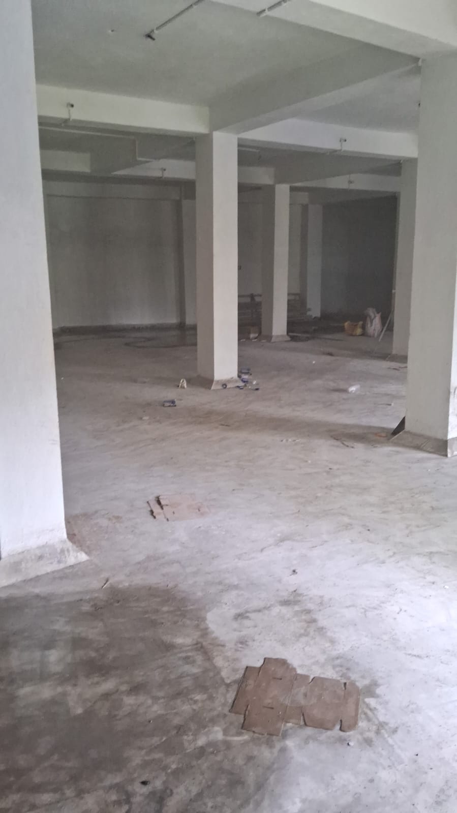 Commercial Showroom 1800 Sq.Ft. For Rent in Park Circus Kolkata  7833254