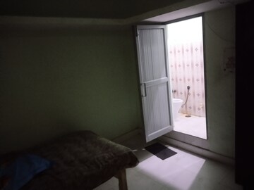 Room in 2 BHK Independent House at Sector 11 – for Rent