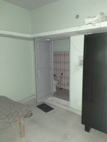 Room in 2 BHK Independent House at Sector 11 – for Rent