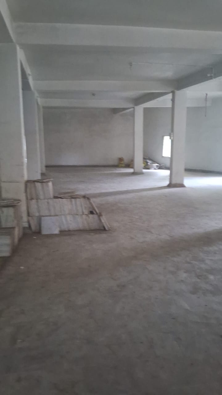 Commercial Warehouse 6000 Sq.Yd. For Rent in Topsia Kolkata  7833407