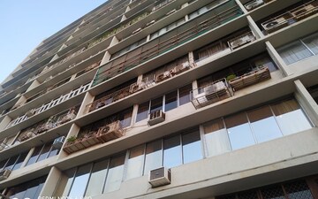 2 BHK Apartment For Sale in Dadar Manish Market, Dadar West