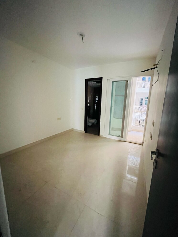 Room, hermitage-centralis 3 Bedroom 1450 Sq.Ft. Apartment In Vip Road Zirakpur 7833822