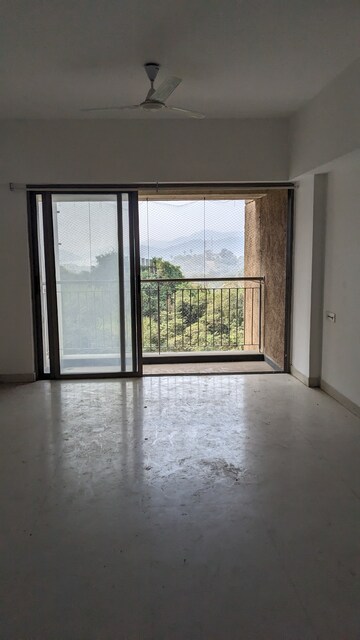 3 BHK Apartment For Rent in Lodha Splendora, Ghodbunder Road