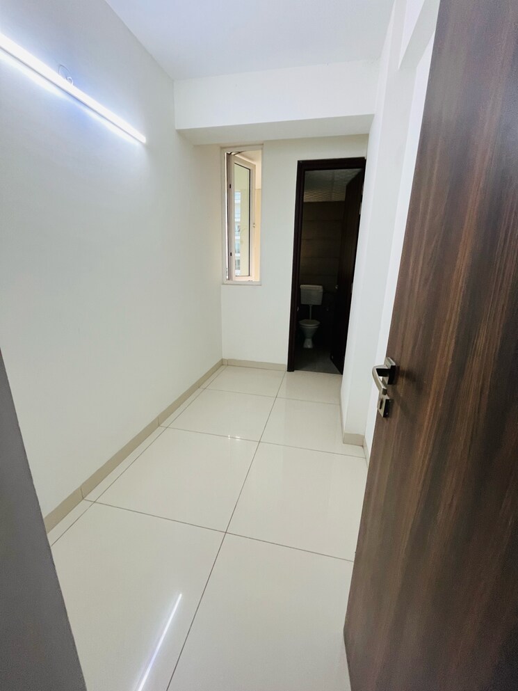 undefined, hermitage-centralis 3.5 Bedroom 2025 Sq.Ft. Apartment In Vip Road Zirakpur 7833888