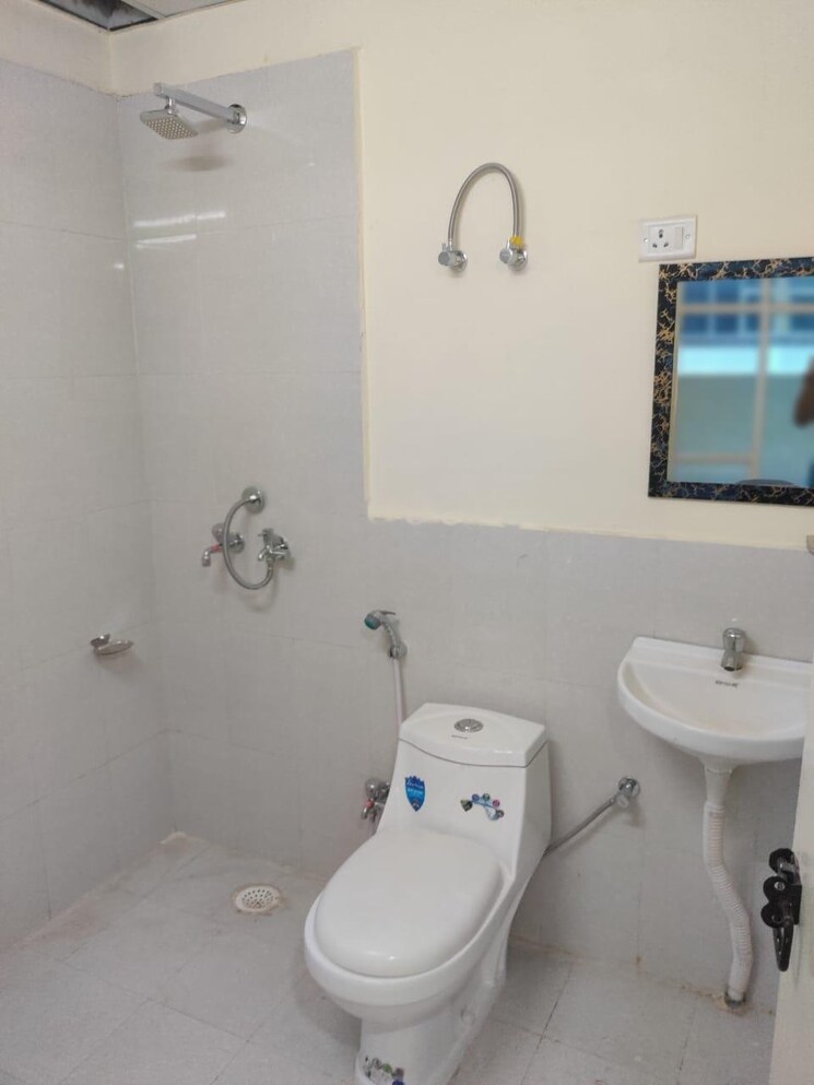 Bathroom, pyramid-urban-homes 2 Bedroom 489 Sq.Ft. Apartment In Sector 70a Gurgaon 7833936