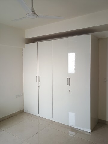 Furnished Amenities in 4 BHK Apartment at ATS Triumph, Sector 104 – for Sale