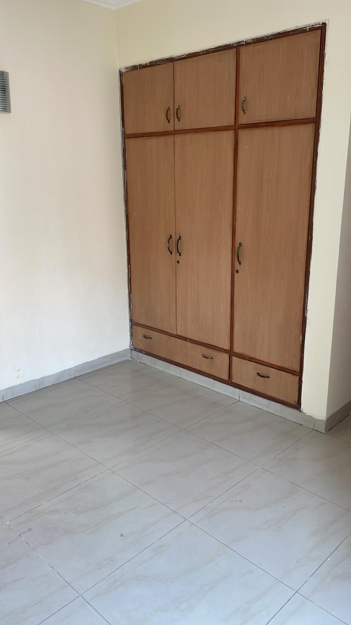 3 BHK Apartment For Rent in Omaxe The Nile Sector 49 Gurgaon  7834004