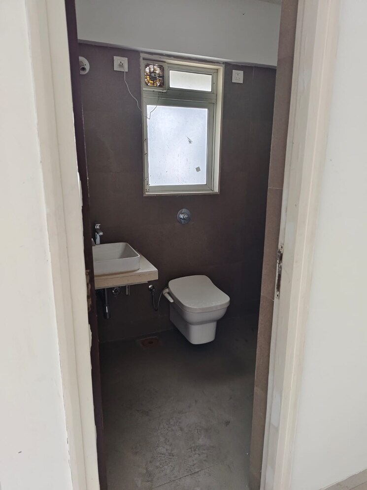 Bathroom, auralis-the-twins 3 Bedroom 1131 Sq.Ft. Apartment In Thane West Thane 7834240