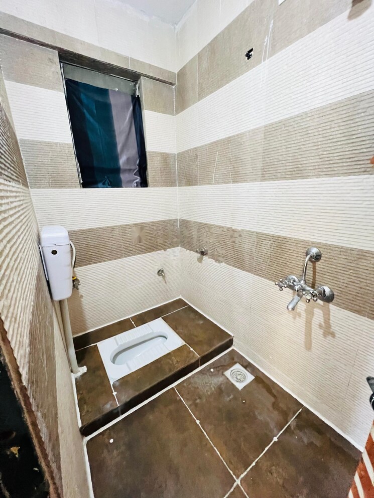 Bathroom, navalakha-tanishq 2 Bedroom 910 Sq.Ft. Apartment In Kharadi Pune 7834227