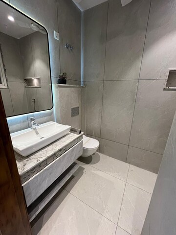 Bathroom in 4 BHK Villa at Dera Mandi – for Sale