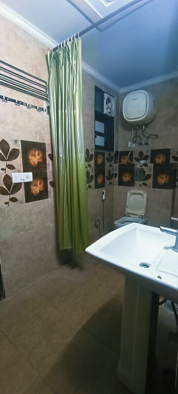 Master Bedroom in 3 BHK Builder Floor at Chattarpur – for Sale