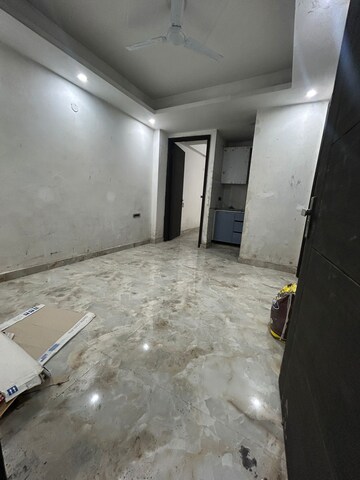 Room in 1 BHK Builder Floor at Saket – for Sale