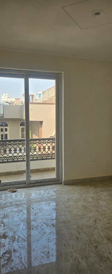 Balcony in 6 BHK Independent House at Sector 49 – for Sale